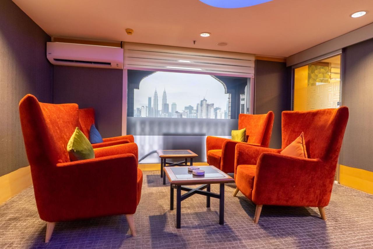 Seri Pacific 5*